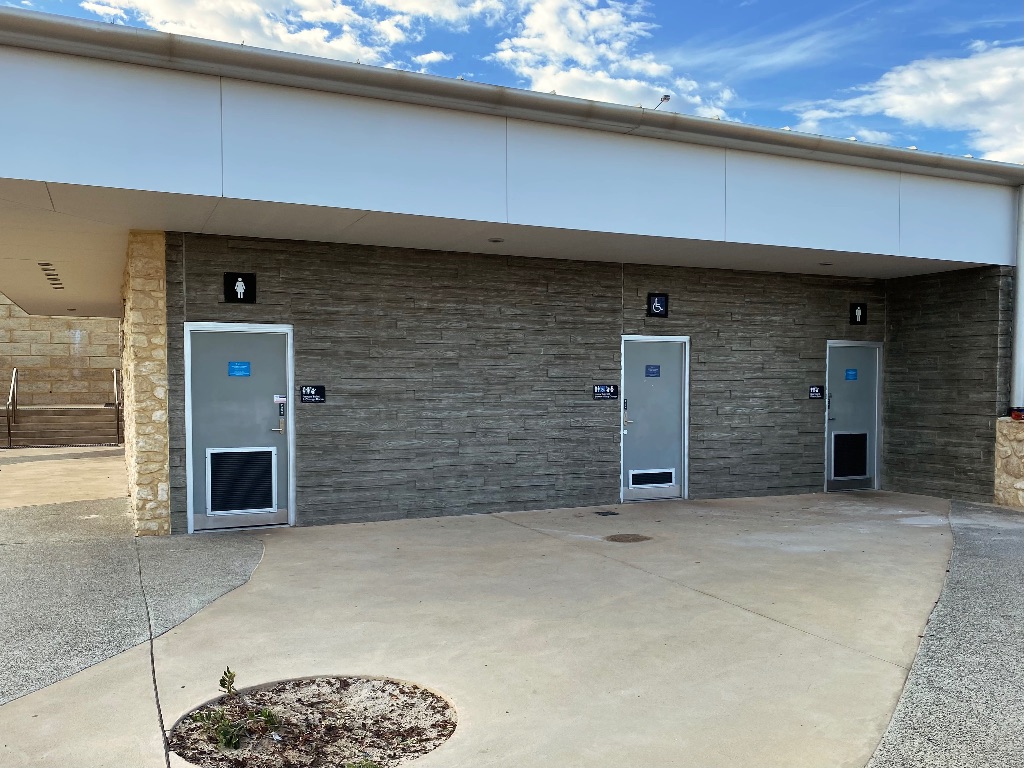 the public toilets at Yanchep Lagoon with changing rooms, female toilets, disabled toilets, baby changing and male toilets